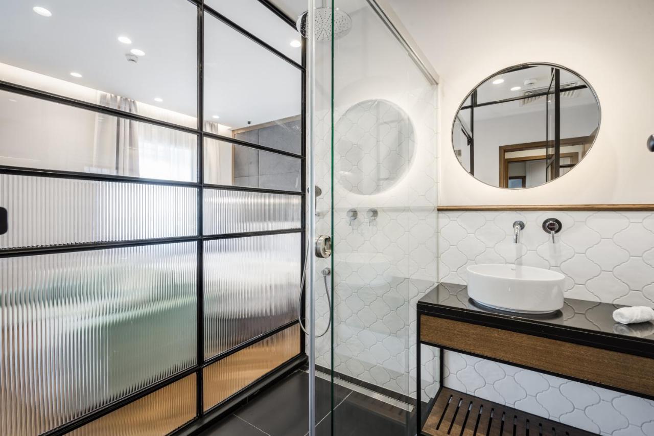 Budapest Eye- Boutique Suites, By Bqa المظهر الخارجي الصورة