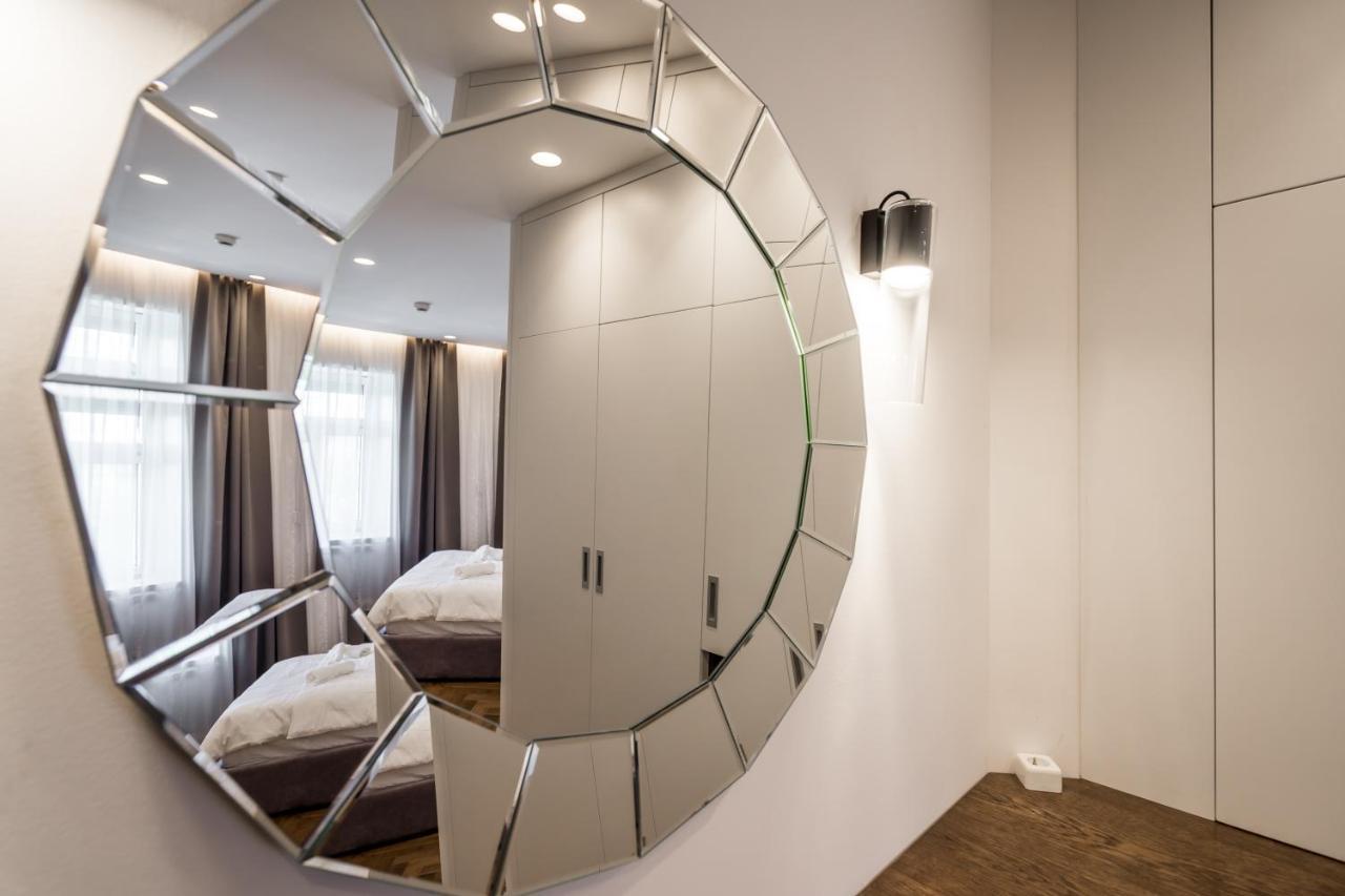 Budapest Eye- Boutique Suites, By Bqa المظهر الخارجي الصورة