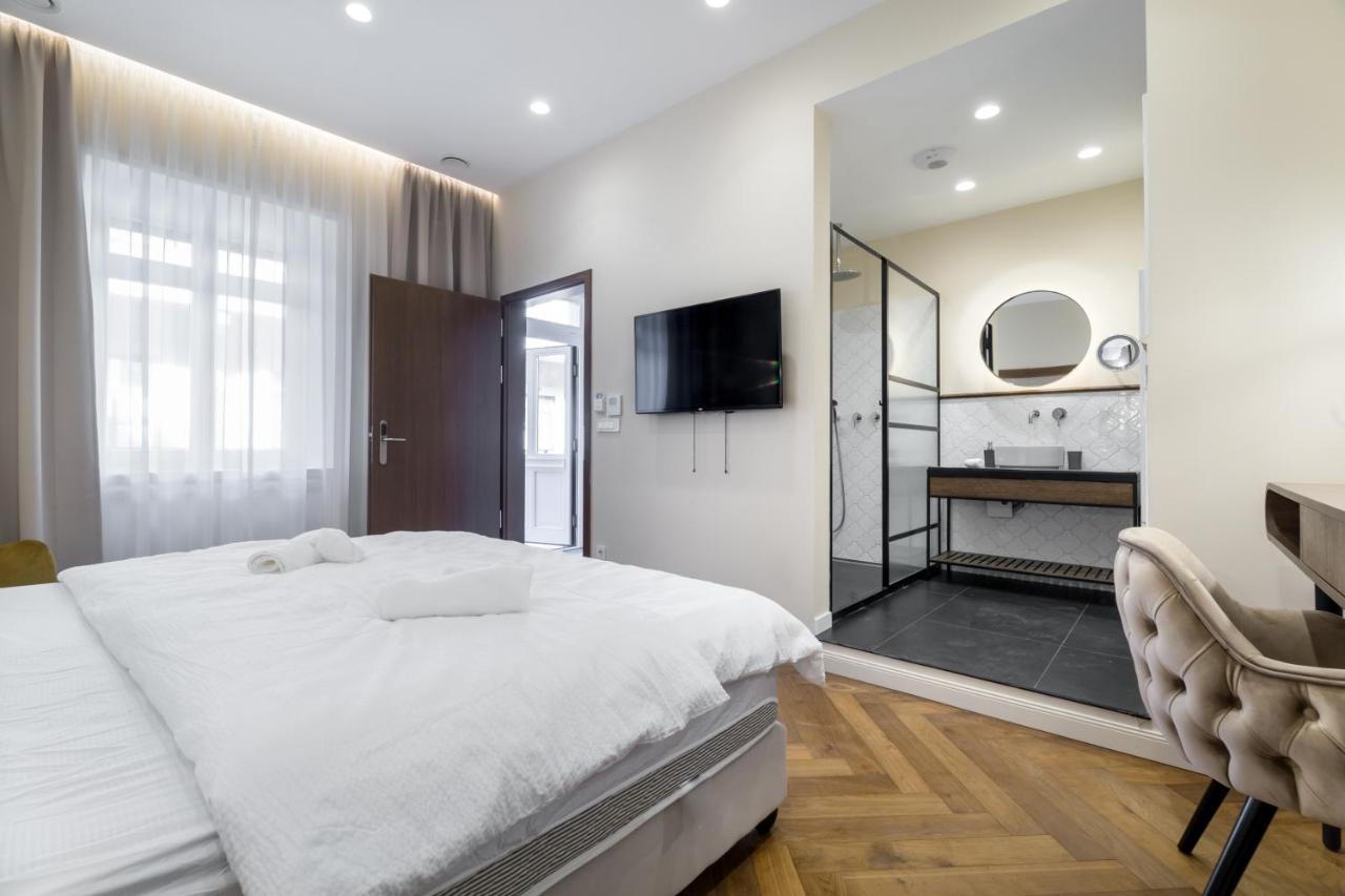 Budapest Eye- Boutique Suites, By Bqa المظهر الخارجي الصورة