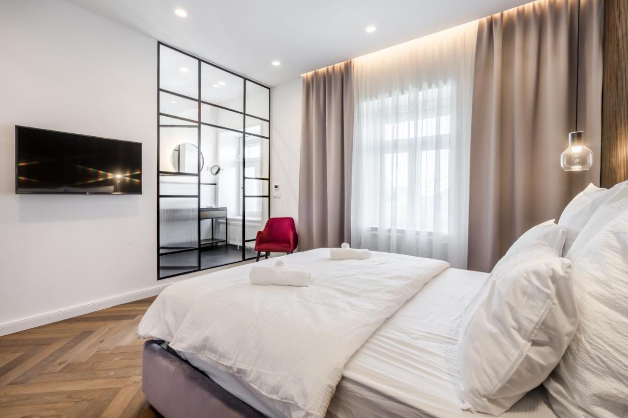 Budapest Eye- Boutique Suites, By Bqa المظهر الخارجي الصورة