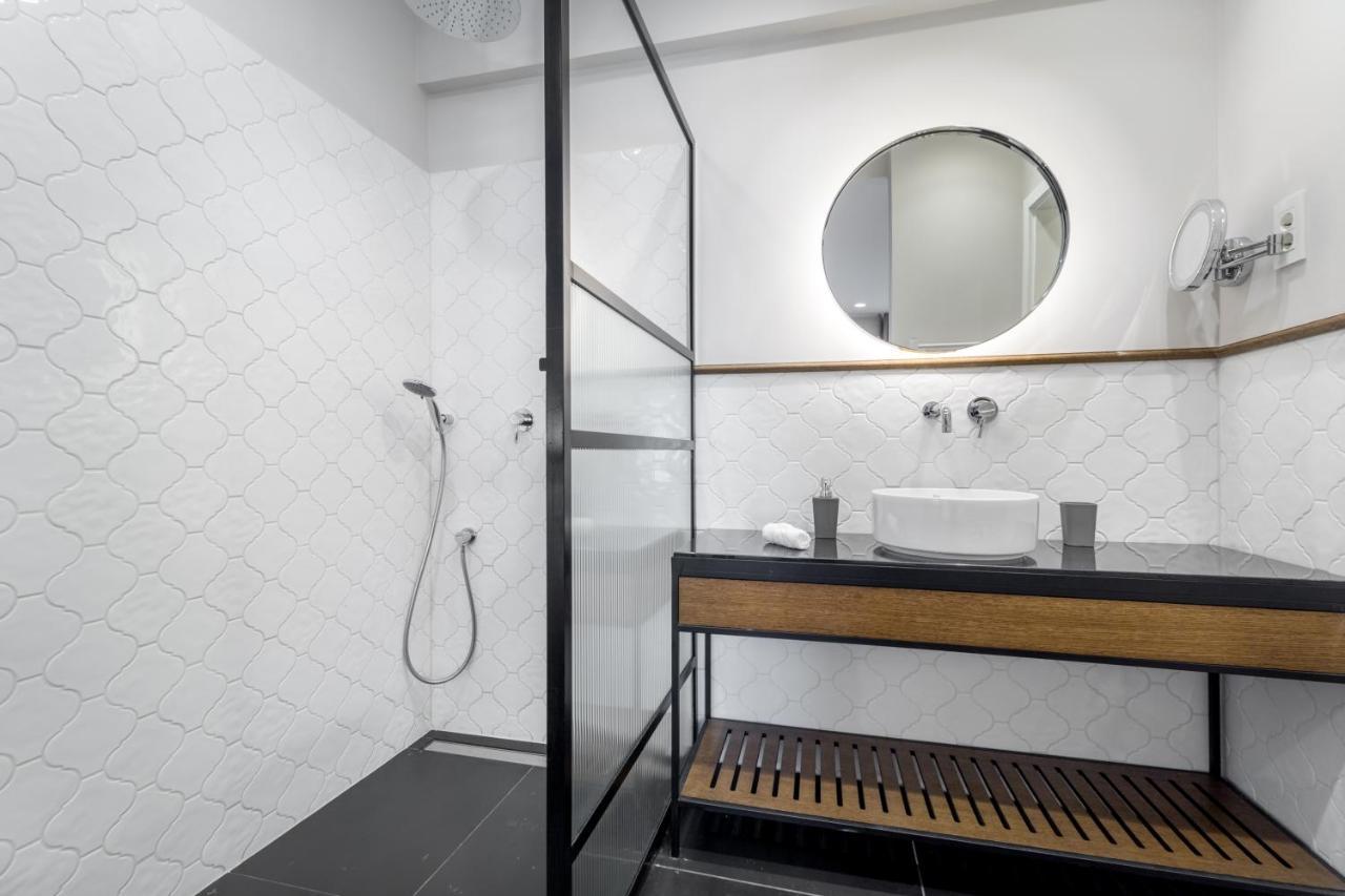 Budapest Eye- Boutique Suites, By Bqa المظهر الخارجي الصورة
