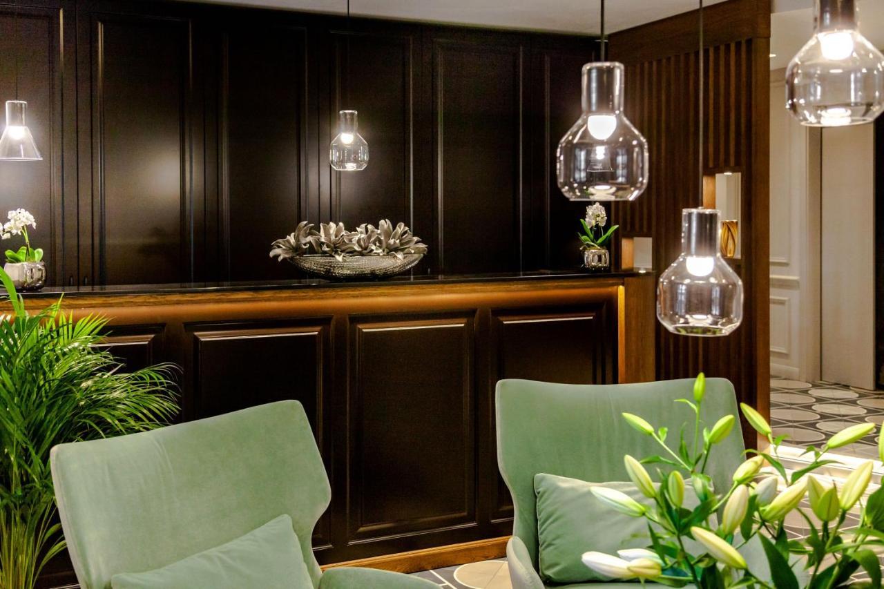 Budapest Eye- Boutique Suites, By Bqa المظهر الخارجي الصورة